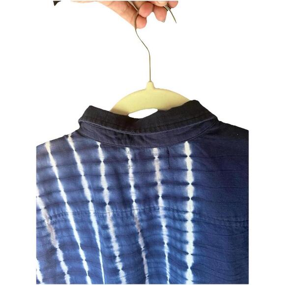 Velvet Graham & Spencer Tie-Dye Linen Button T-Shirt, M - Picture 2 of 5